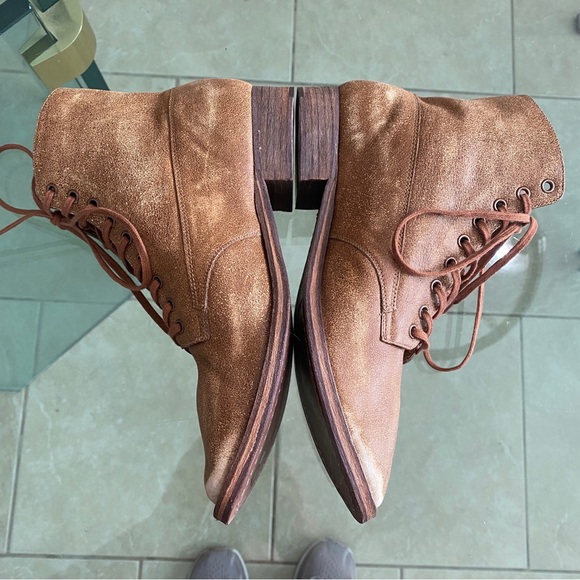 The GREAT. Womens The boxcar boots - brown - sz 7 - distressed - lace ups - Picture 12 of 15